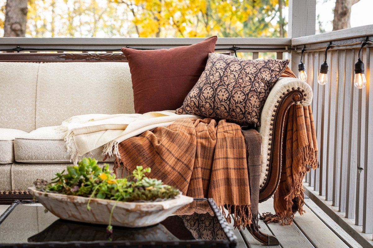 BK Cinnamon / Espresso Handwoven Bedspread