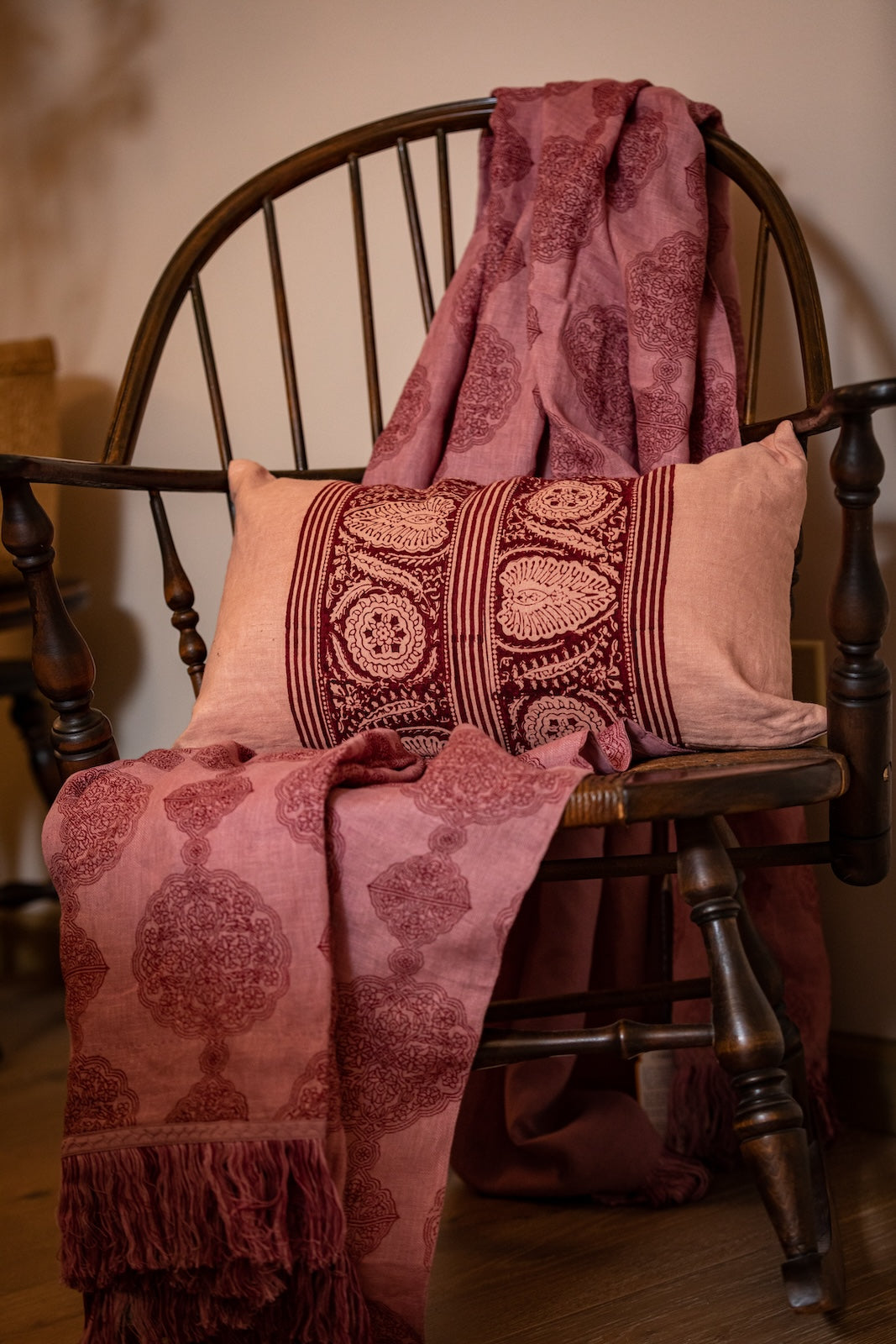 Manali Medallion Sheer Linen Throw