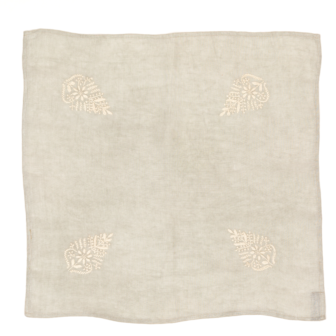 Sara Hand-Embroidered Napkins Set in Natural Linen